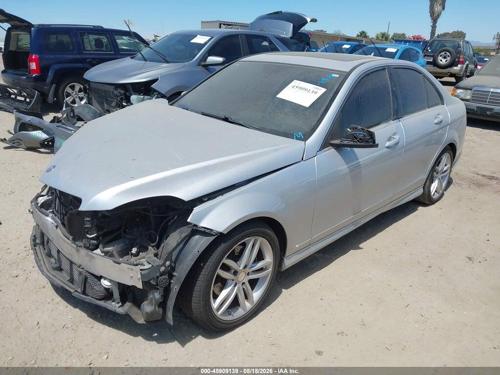 WDDGF4HB6DR295395 2013 MERCEDES-BENZ C 250 photo no. 2