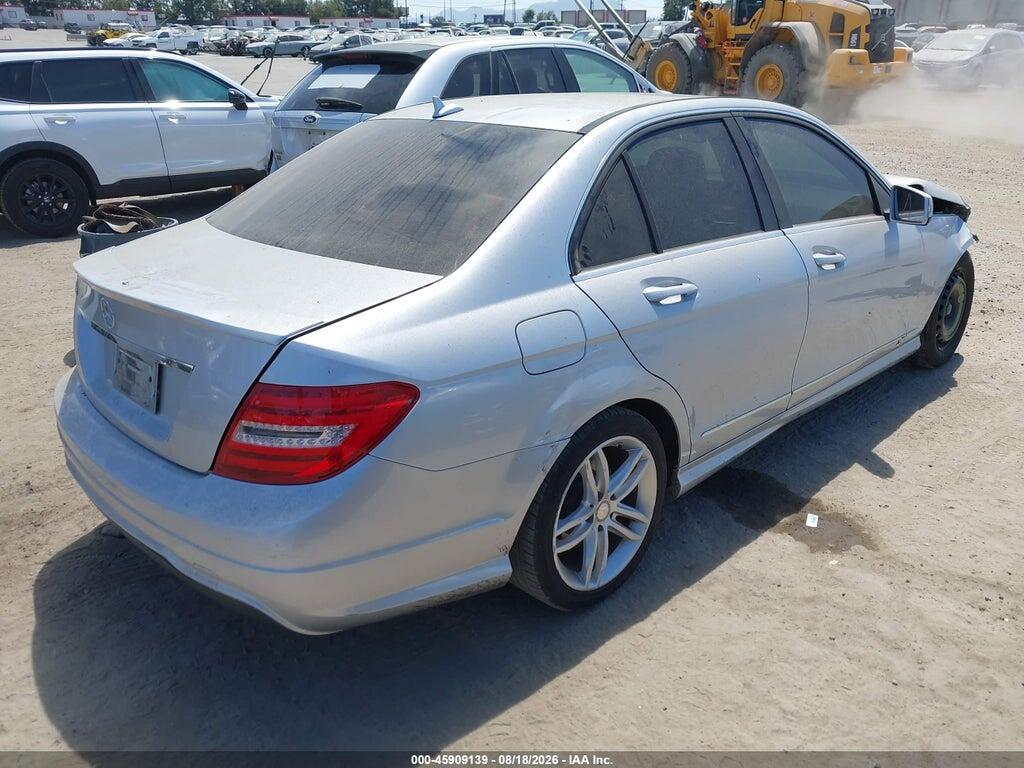 WDDGF4HB6DR295395 2013 MERCEDES-BENZ C 250 photo no. 4