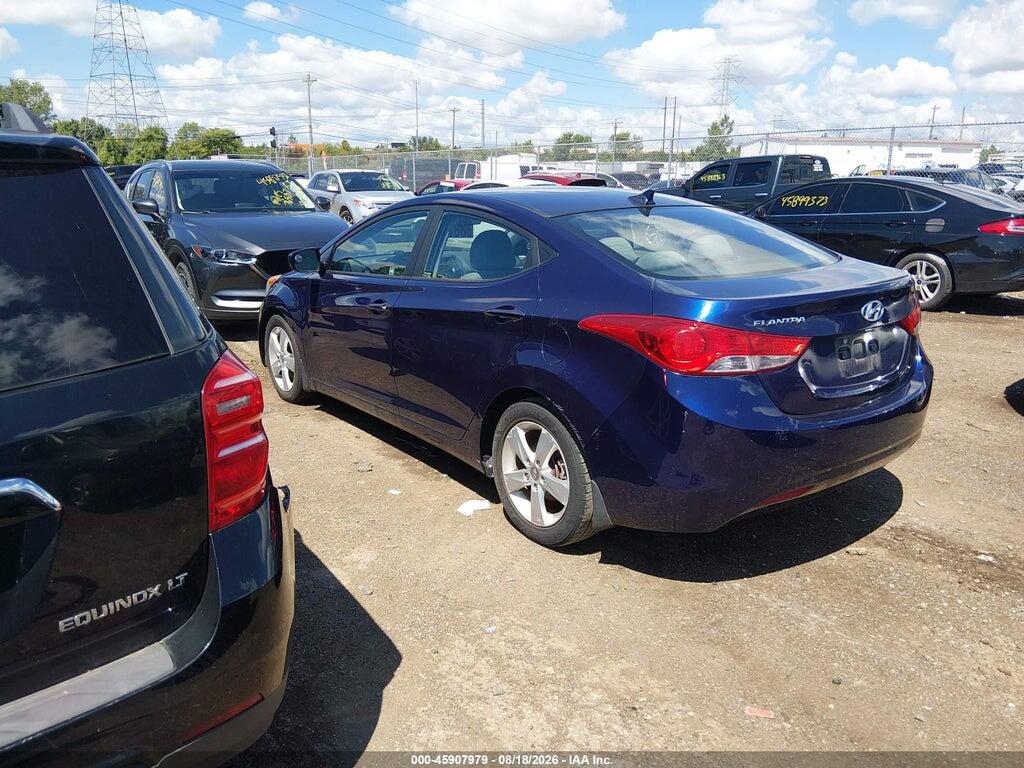 5NPDH4AE2DH419939 2013 HYUNDAI ELANTRA photo no. 3
