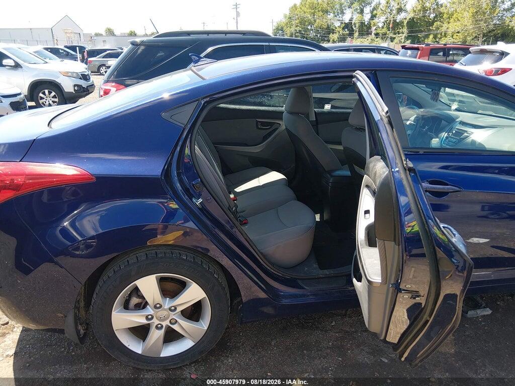 5NPDH4AE2DH419939 2013 HYUNDAI ELANTRA photo no. 8