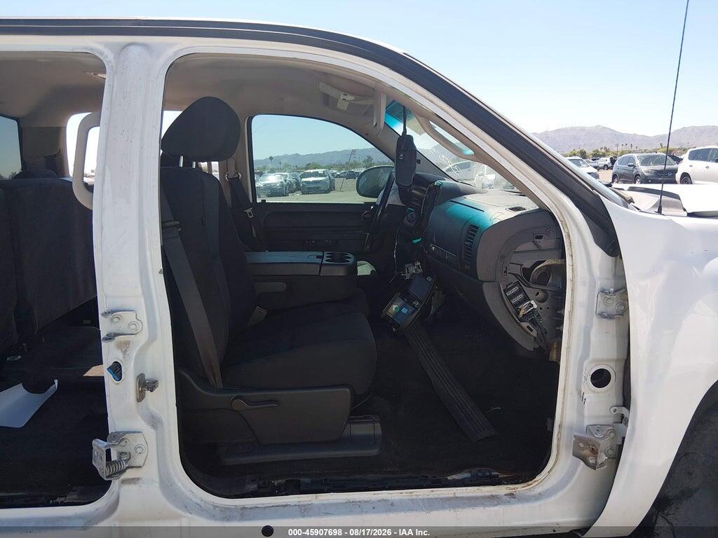 3GCPCSE03DG155556 2013 CHEVROLET SILVERADO 1500 photo no. 5