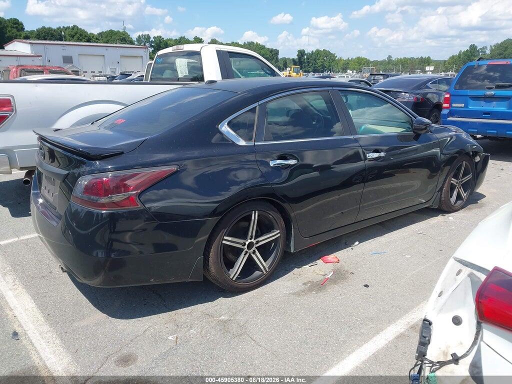 1N4AL3AP3DC236208 2013 NISSAN ALTIMA photo no. 4