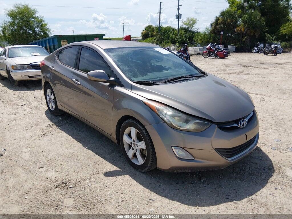 5NPDH4AE9DH283079 2013 HYUNDAI ELANTRA photo no. 1