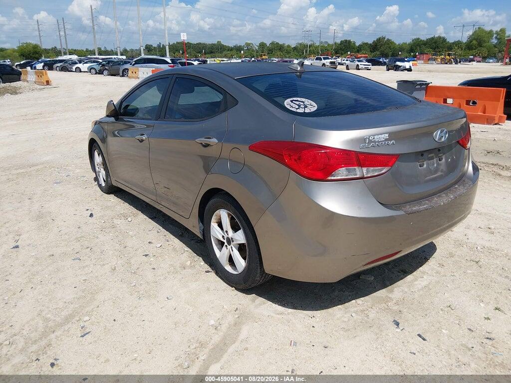 5NPDH4AE9DH283079 2013 HYUNDAI ELANTRA photo no. 3