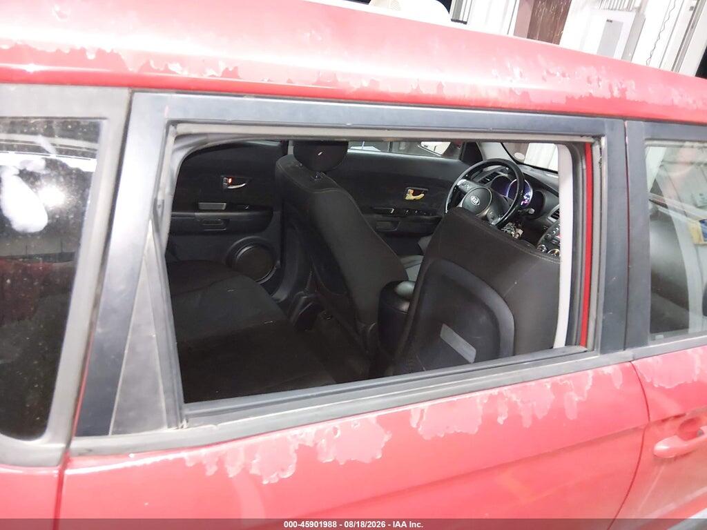 KNDJT2A60D7553805 2013 KIA SOUL photo no. 6