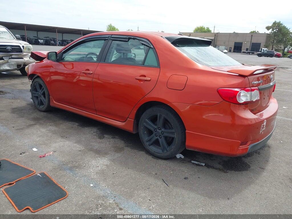 2T1BU4EE7DC072785 2013 TOYOTA COROLLA photo no. 3