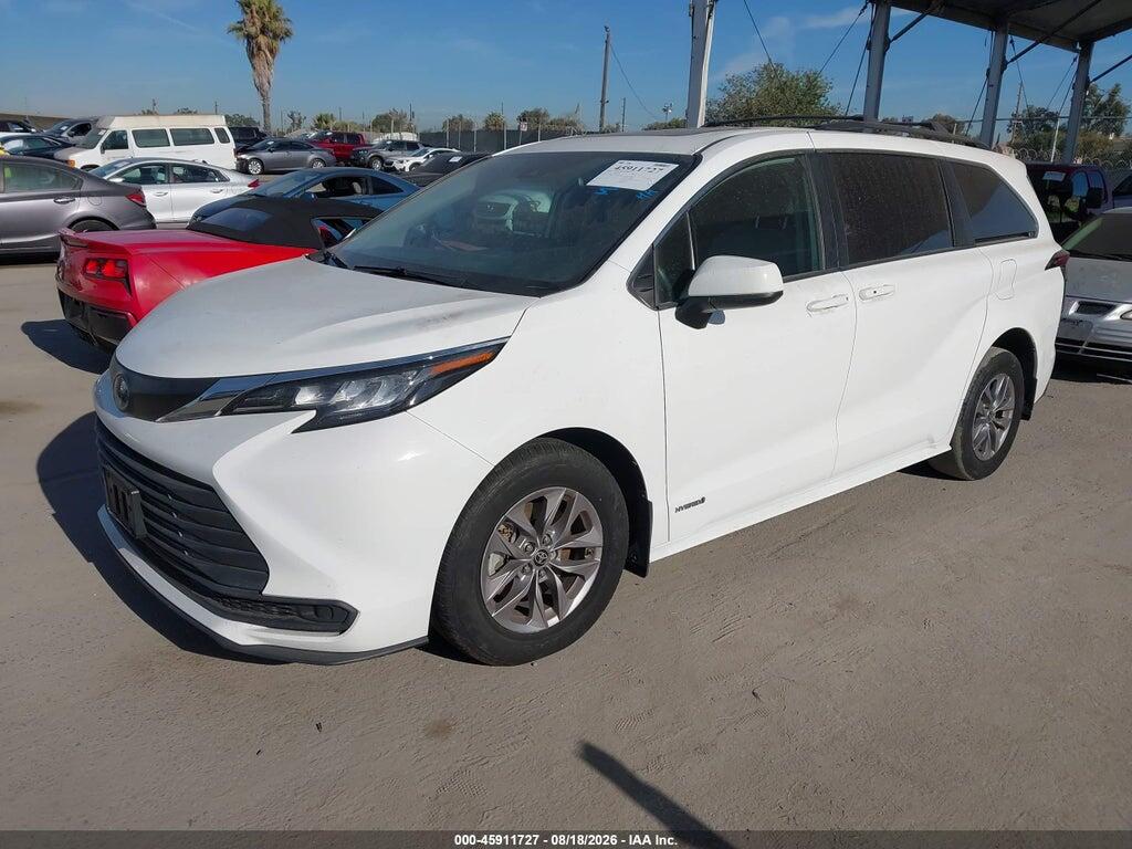5TDBRKEC4MS073310 2021 TOYOTA SIENNA photo no. 2