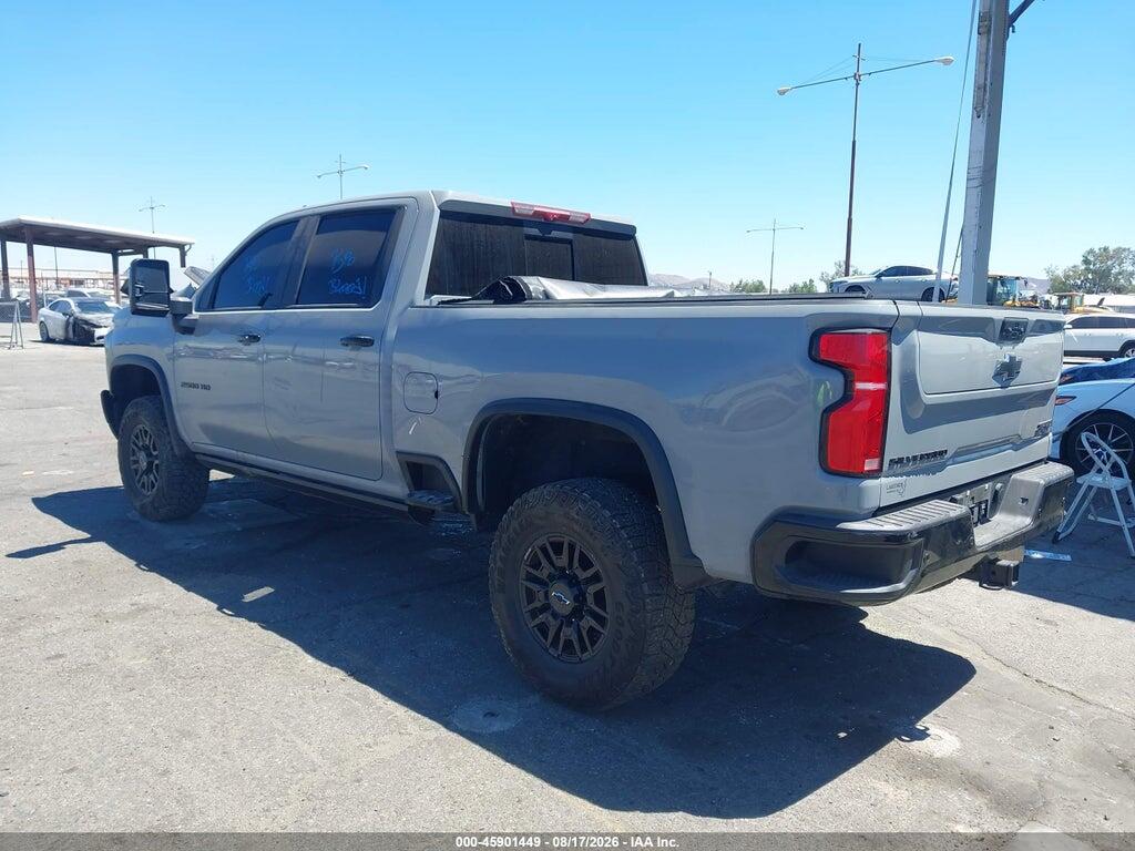 1GC4YYEY0RF436638 2024 CHEVROLET SILVERADO 2500HD photo no. 3