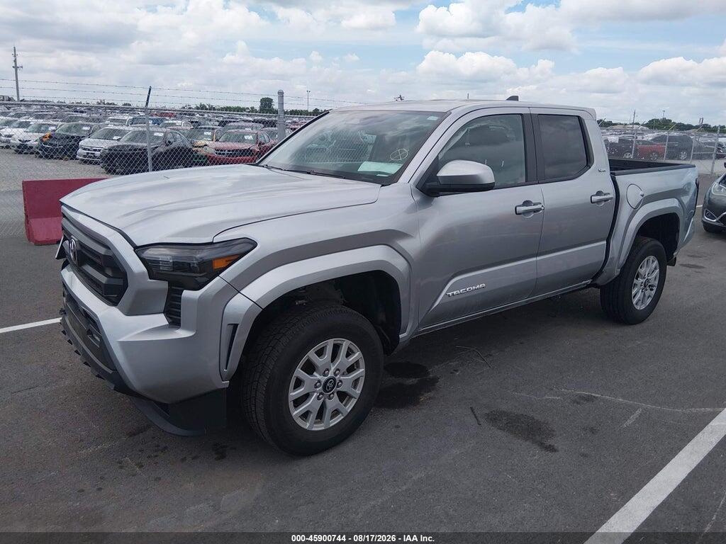 3TMLB5JN0RM012058 2024 TOYOTA TACOMA photo no. 2