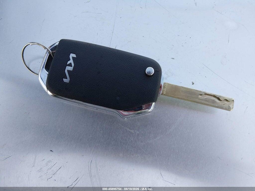 KNDPUCDF7R7213504 2024 KIA SPORTAGE photo no. 11