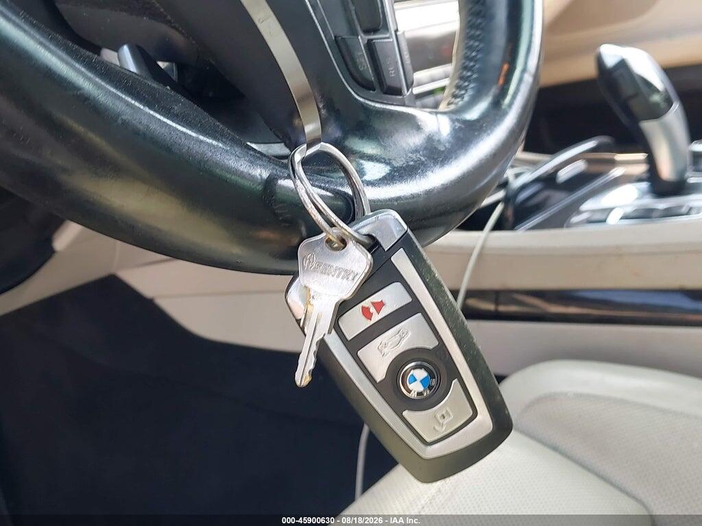 WBAYE4C54DD137554 2013 BMW 740LI photo no. 11