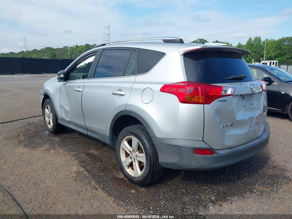 2T3RFREVXDW072811 2013 TOYOTA RAV4 photo no. 3
