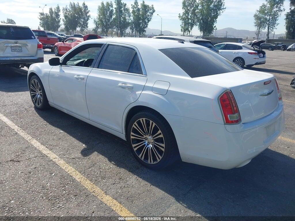 2C3CCABG5DH580954 2013 CHRYSLER 300 photo no. 3