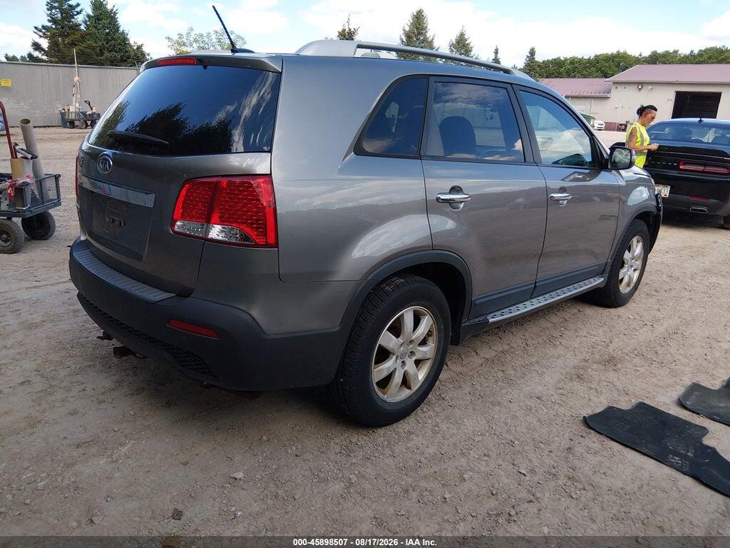 5XYKT3A61DG355652 2013 KIA SORENTO photo no. 4