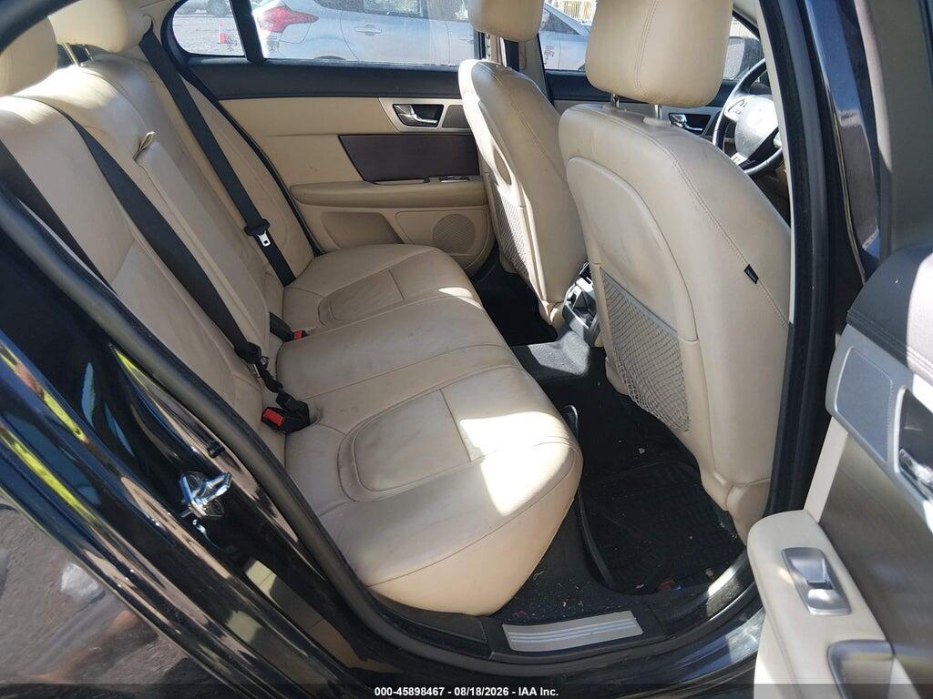 SAJWJ0EF5D8S87655 2013 JAGUAR XF photo no. 8