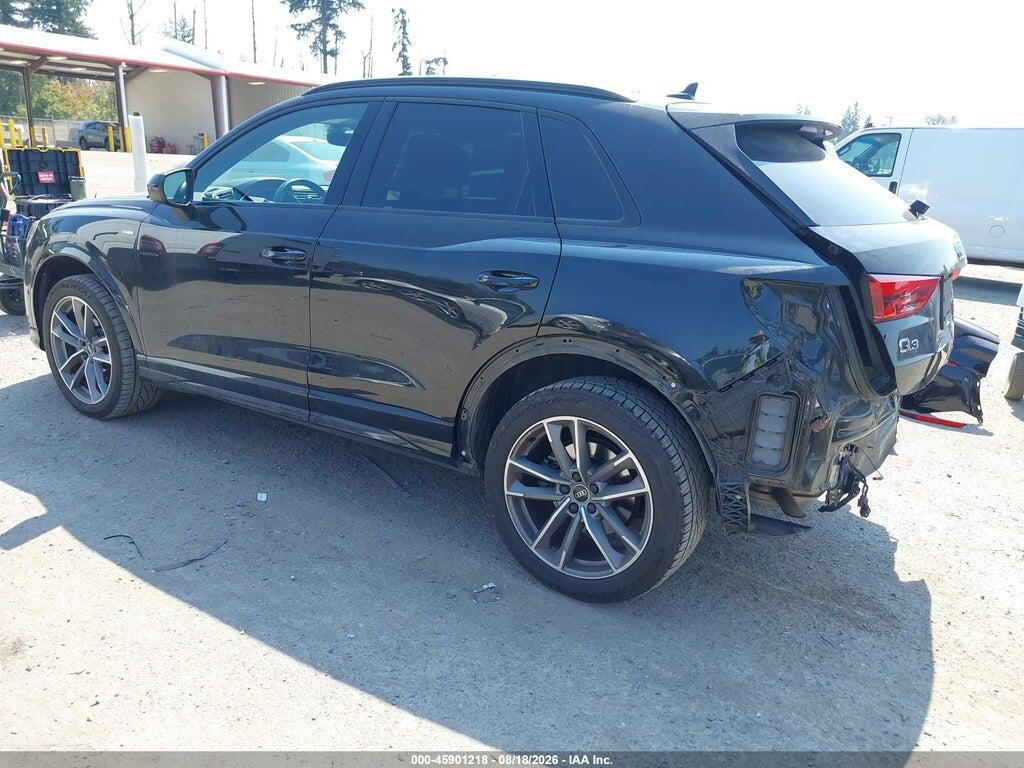 WA1EECF35M1042748 2021 AUDI Q3 photo no. 3