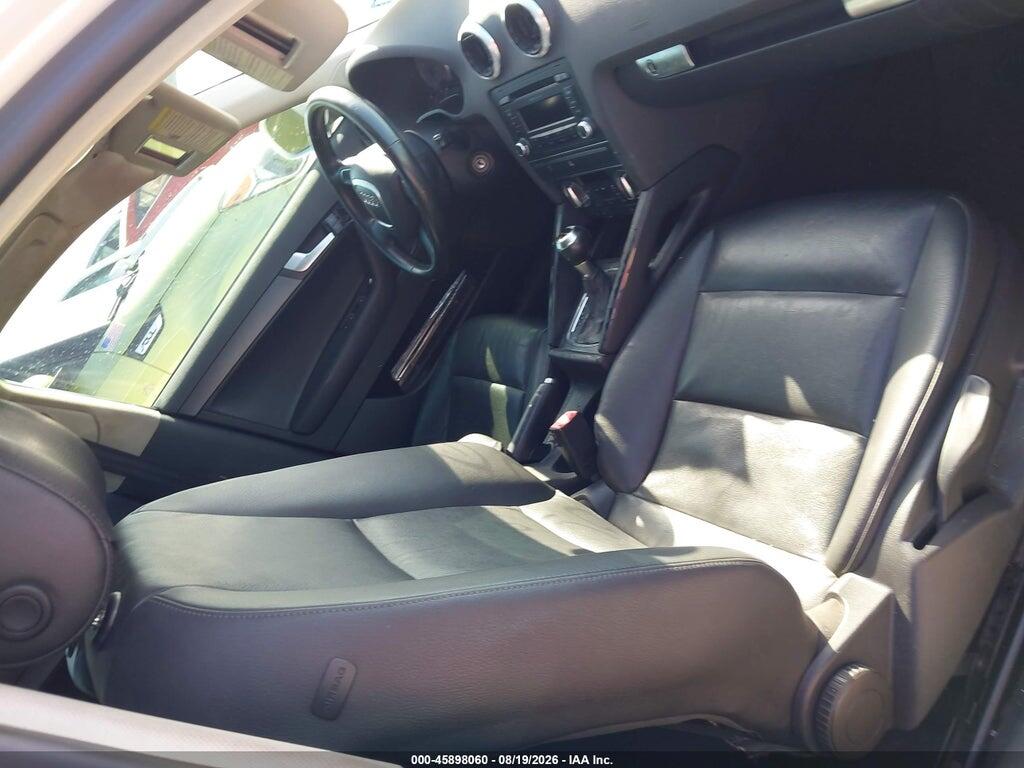 WAUBEAFM6DA003489 2013 AUDI A3 photo no. 5