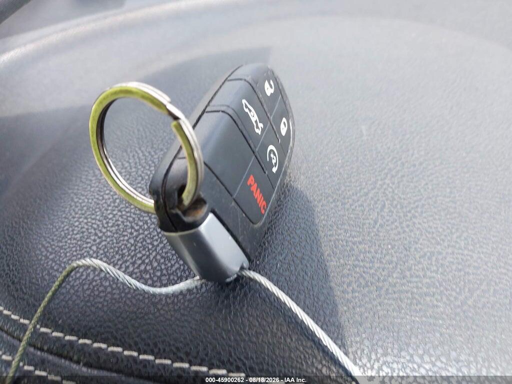 2C3CCABG1MH585553 2021 CHRYSLER 300 photo no. 11