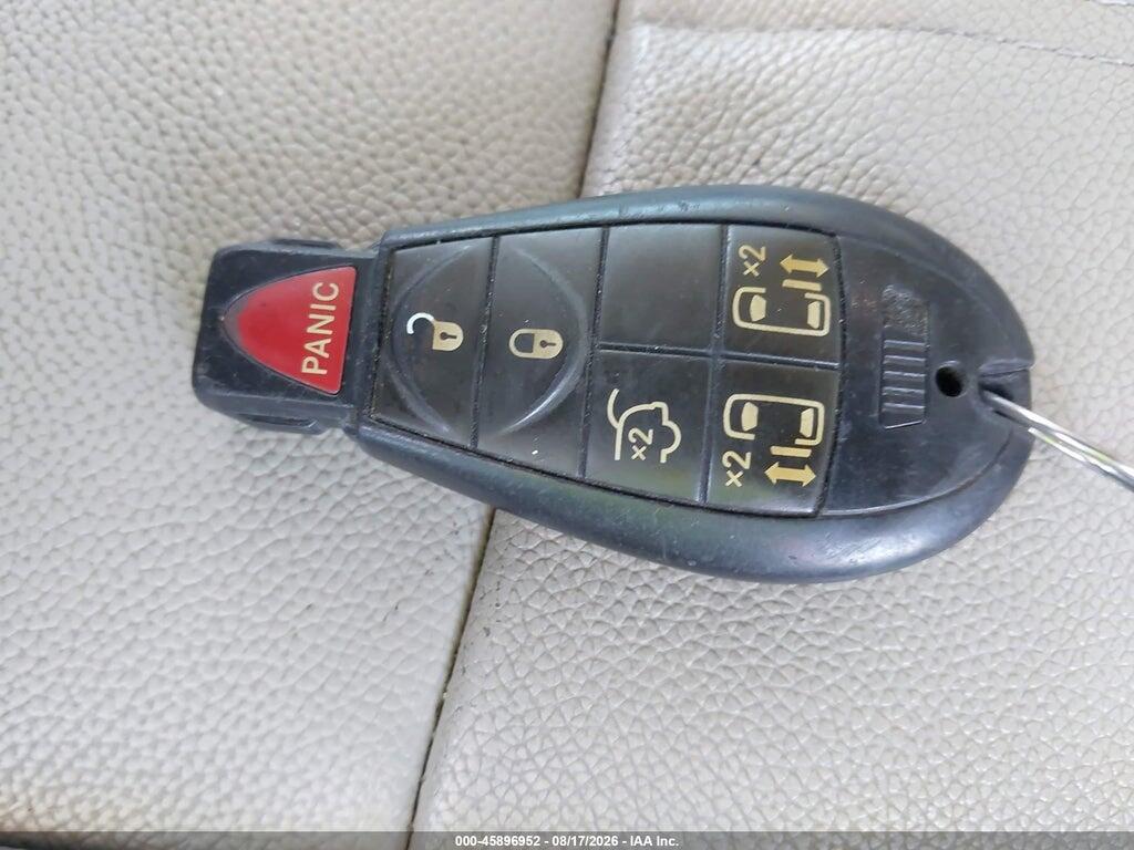 2C4RC1BG4DR737499 2013 CHRYSLER TOWN & COUNTRY photo no. 11