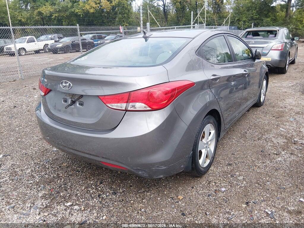 5NPDH4AE4DH310169 2013 HYUNDAI ELANTRA photo no. 4
