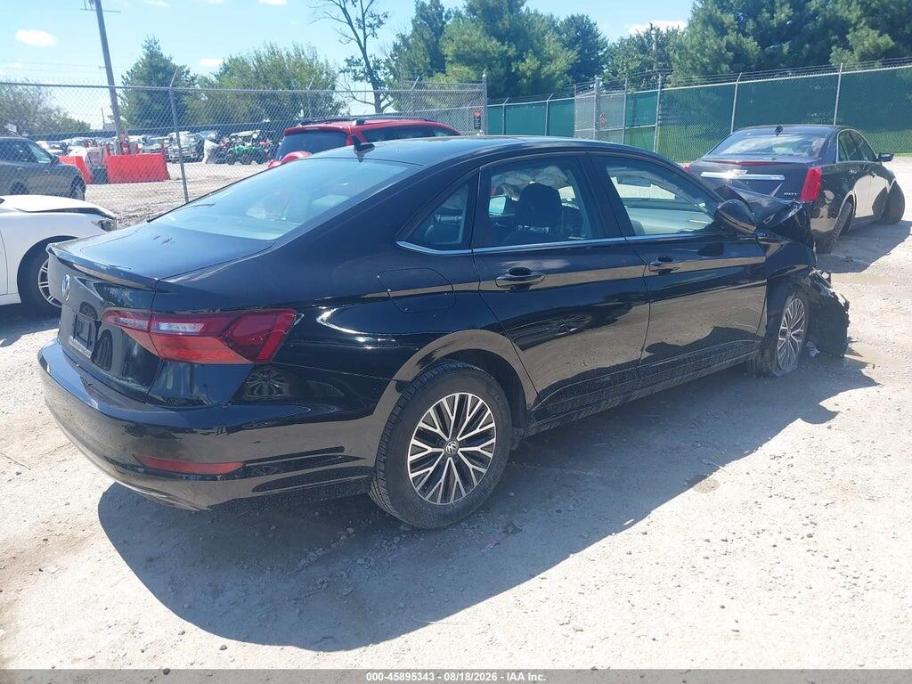 3VWC57BU0MM080990 2021 VOLKSWAGEN JETTA photo no. 4