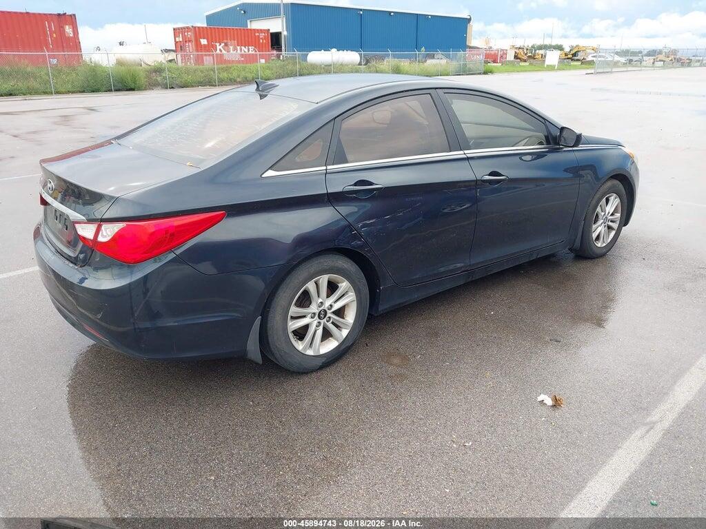 5NPEB4AC5DH637331 2013 HYUNDAI SONATA photo no. 4