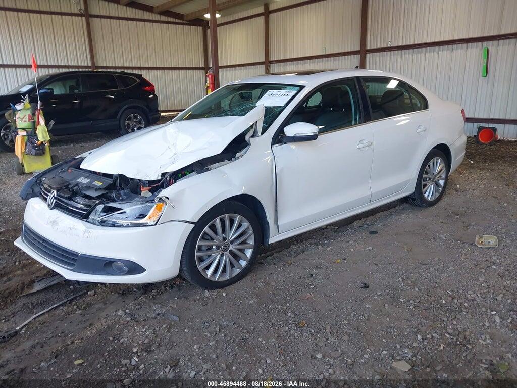 3VWLL7AJ9DM411840 2013 VOLKSWAGEN JETTA photo no. 2