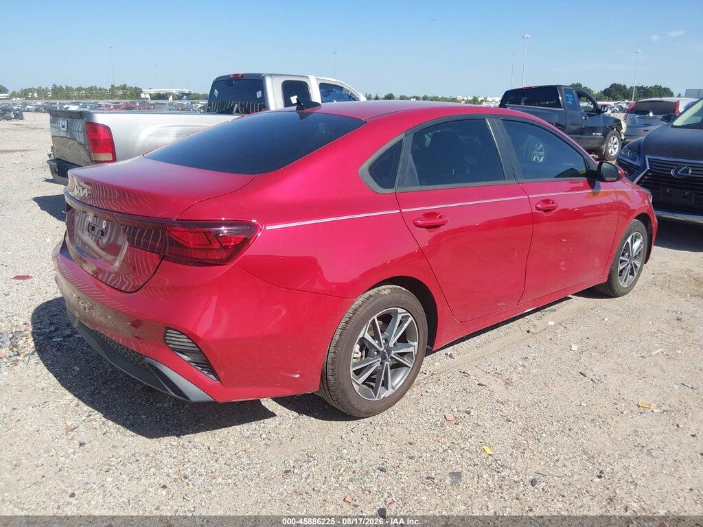 3KPF24AD5RE741178 2024 KIA FORTE photo no. 4