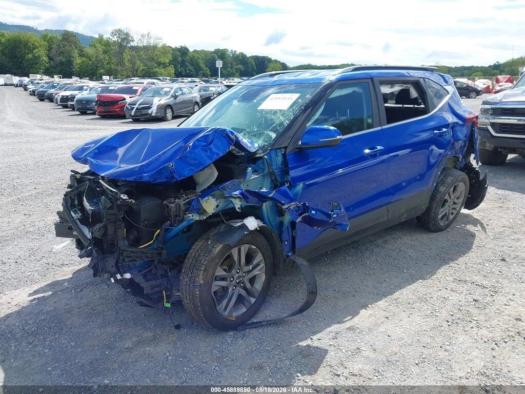 KNDEU2AA2M7217530 2021 KIA SELTOS photo no. 2