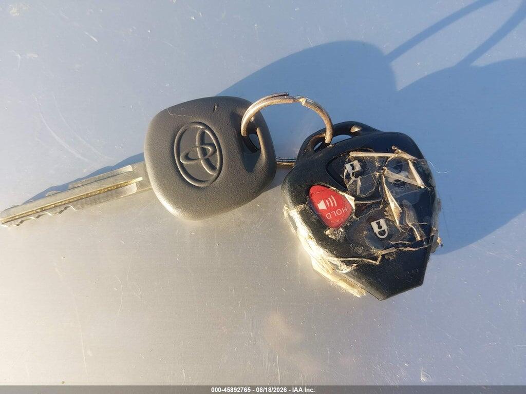 2T1BU4EE2DC926064 2013 TOYOTA COROLLA photo no. 11