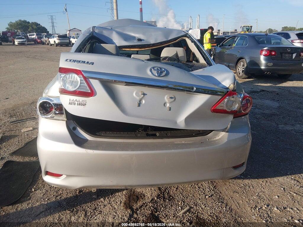 2T1BU4EE2DC926064 2013 TOYOTA COROLLA photo no. 6