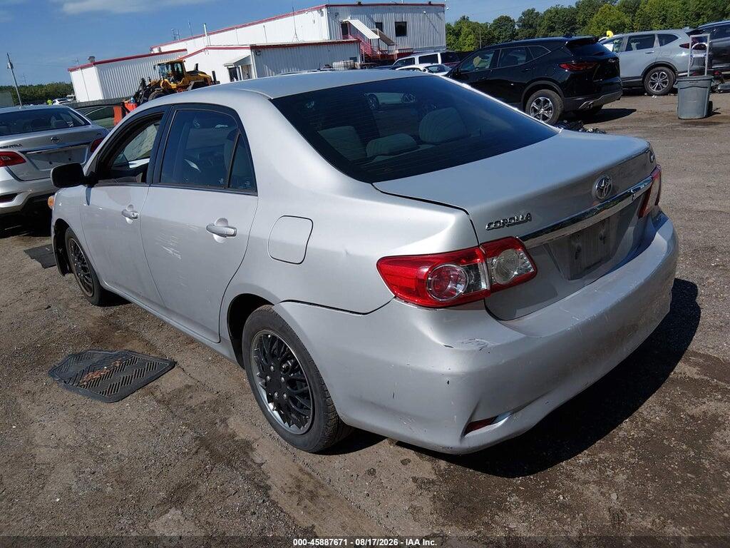 2T1BU4EE5DC053636 2013 TOYOTA COROLLA photo no. 3