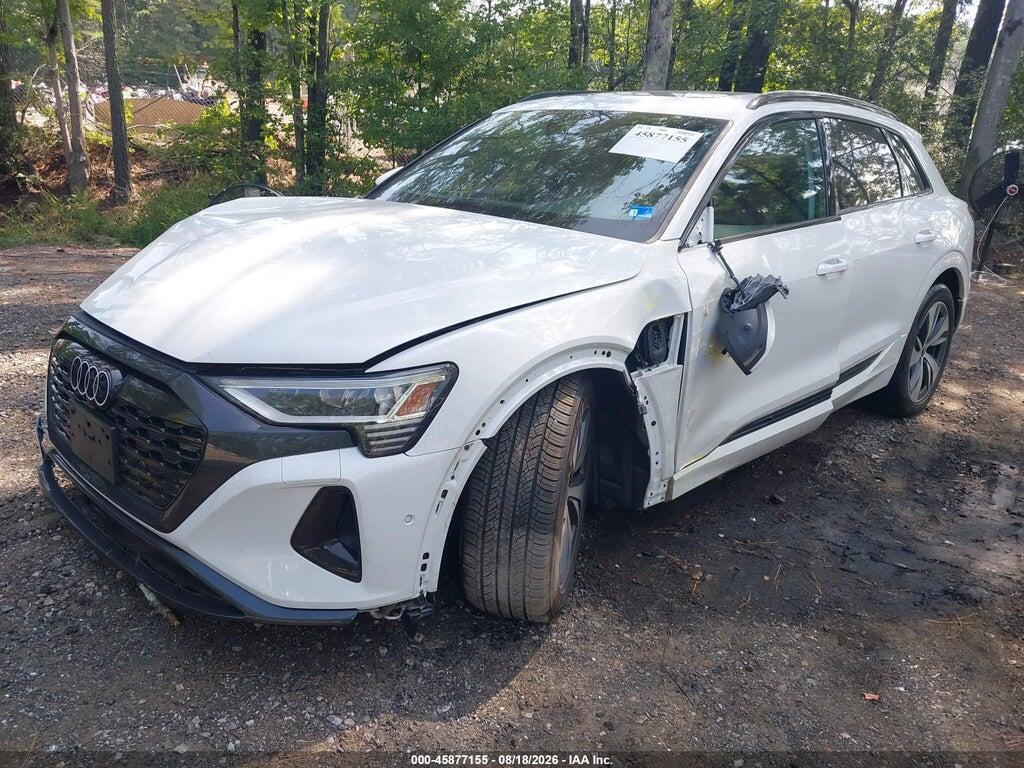 WA15AAGE3RB030681 2024 AUDI Q8 E-TRON photo no. 2