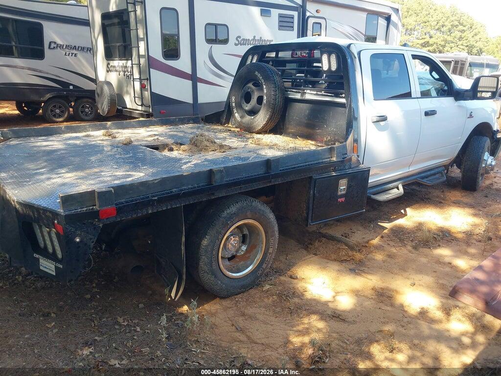 3C7WRTCL7RG392137 2024 RAM 3500 CHASSIS photo no. 4