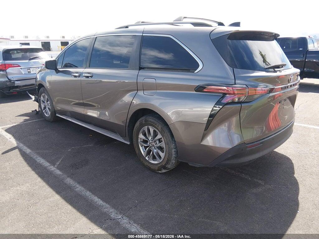 5TDJRKEC5MS031966 2021 TOYOTA SIENNA photo no. 3