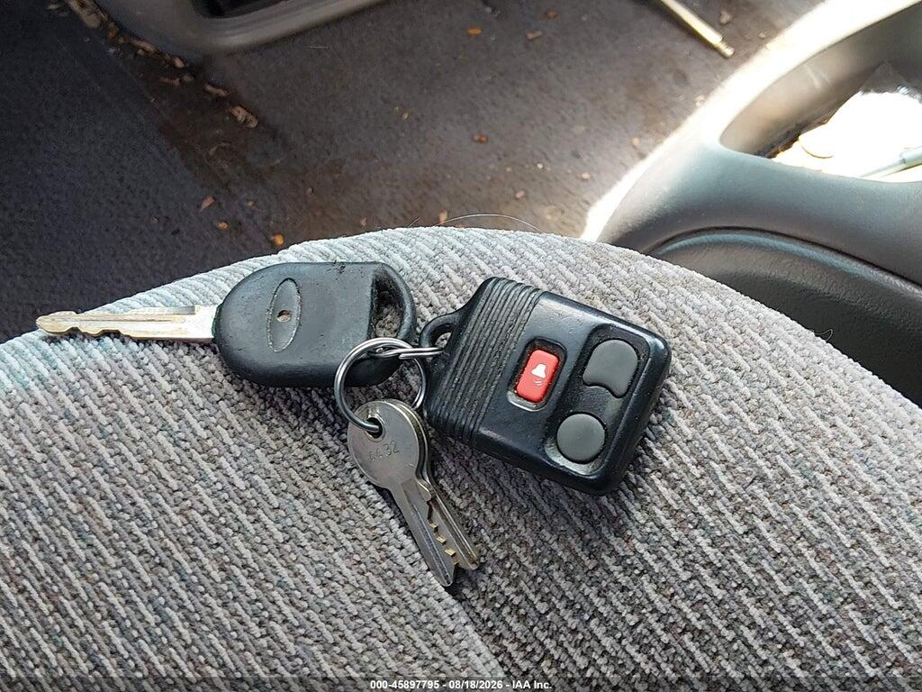 2FMZA51442BA96702 2002 FORD WINDSTAR photo no. 11