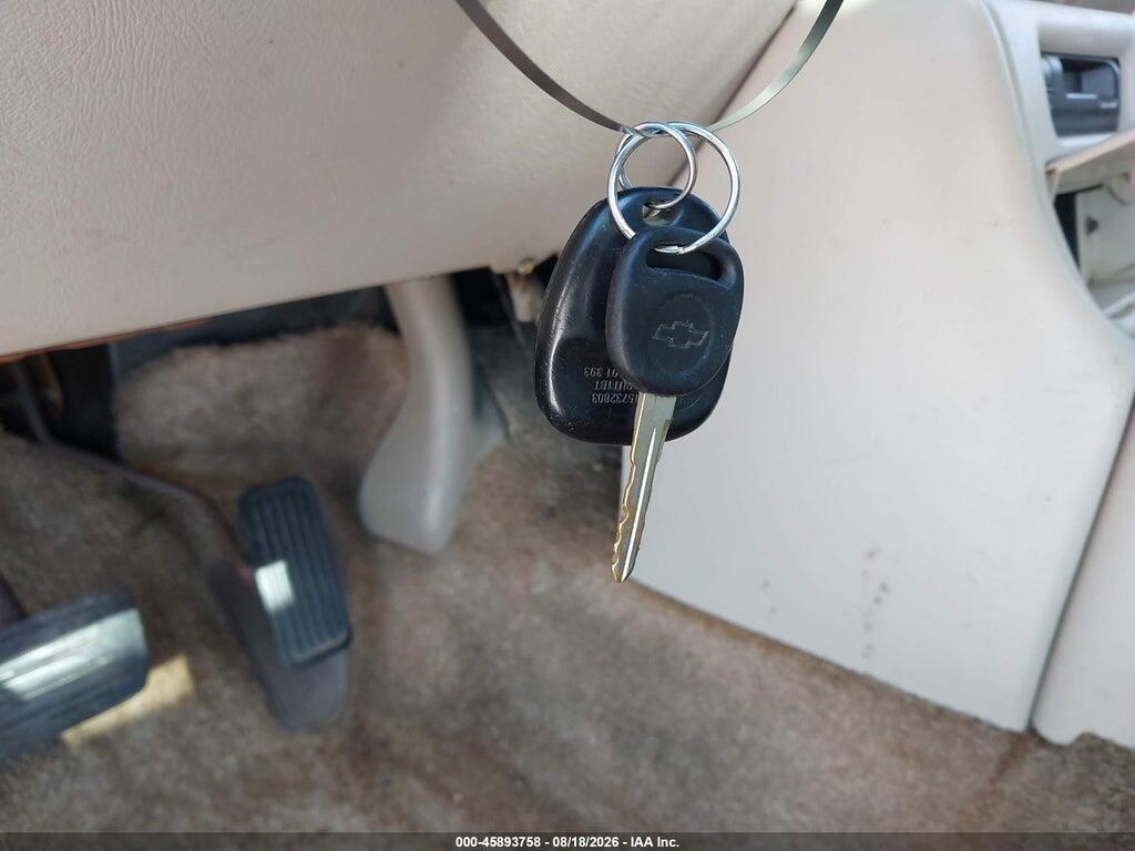 3GNFK16Z92G175353 2002 CHEVROLET SUBURBAN 1500 photo no. 11