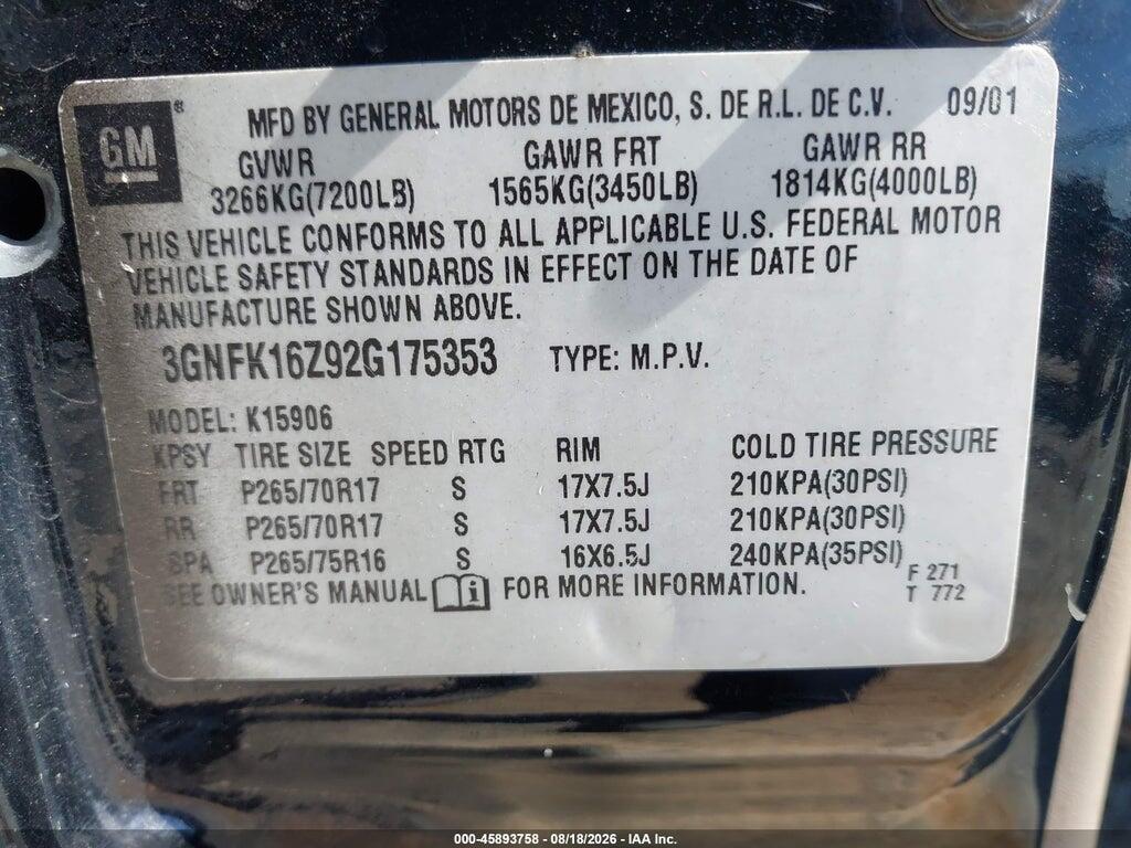 3GNFK16Z92G175353 2002 CHEVROLET SUBURBAN 1500 photo no. 9