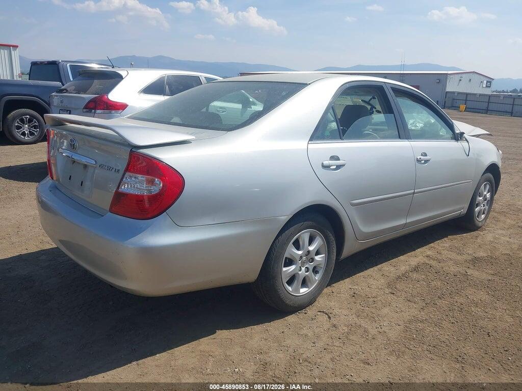 JTDBE32K820010045 2002 TOYOTA CAMRY photo no. 4