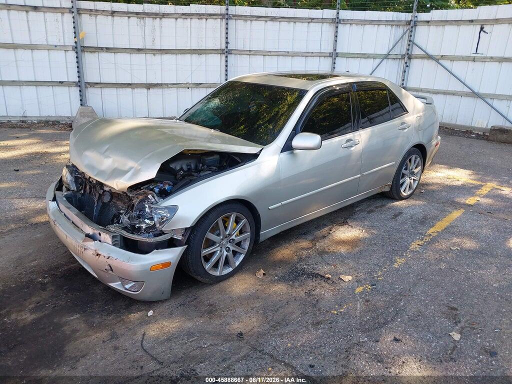 JTHBD192320039772 2002 LEXUS IS 300 photo no. 2