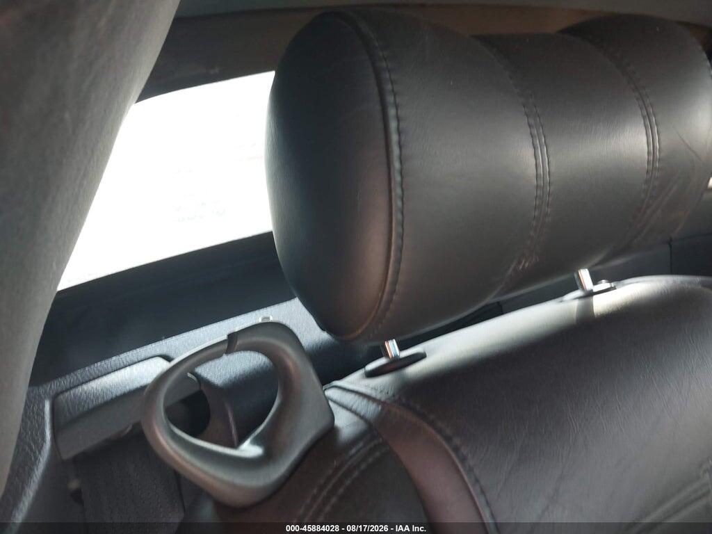 1FAHP60A82Y112274 2002 FORD THUNDERBIRD photo no. 8