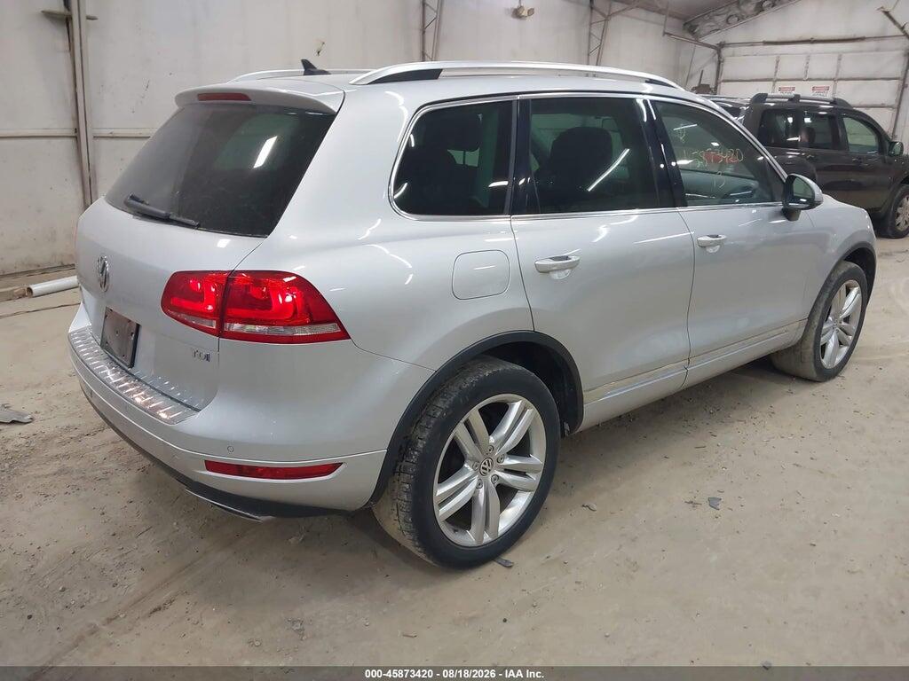 WVGEP9BPXDD007306 2013 VOLKSWAGEN TOUAREG photo no. 4