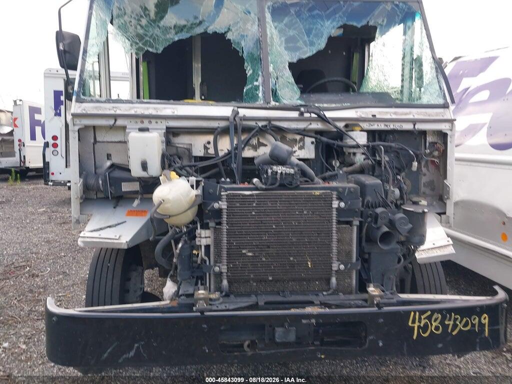 1F64F5KN5M0A05290 2021 FORD F-59 COMMERCIAL STRIPPED photo no. 9