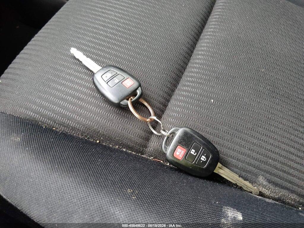 2T3RFREV1DW040524 2013 TOYOTA RAV4 photo no. 10