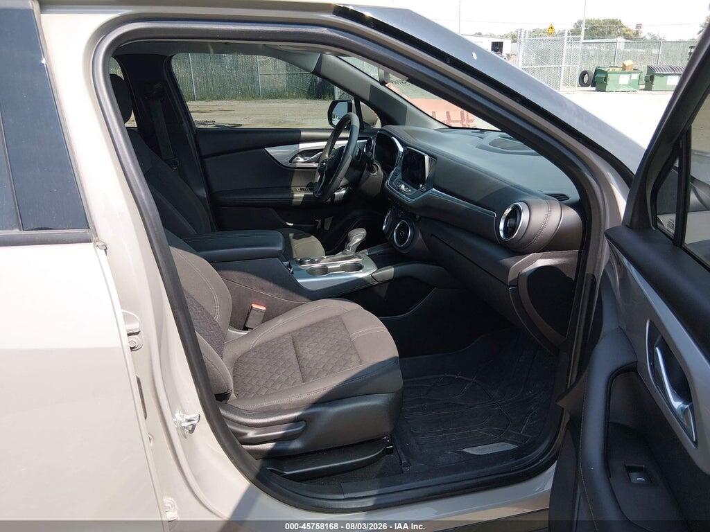 3GNKBCRS3MS584666 2021 CHEVROLET BLAZER photo no. 5