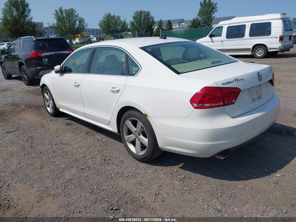 1VWBP7A35DC047841 2013 VOLKSWAGEN PASSAT photo no. 3