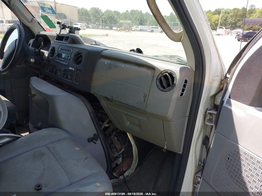 1FTNE1EL8CDA36340 2012 FORD E-150 photo no. 5