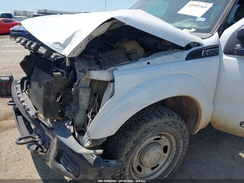 1FT7W2A63CEA82132 2012 FORD F-250 photo no. 6