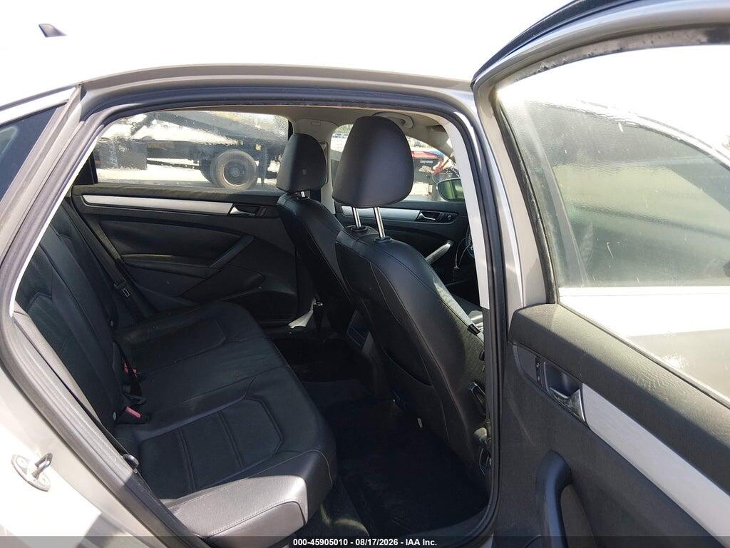 1VWBN7A3XCC013110 2012 VOLKSWAGEN PASSAT photo no. 8