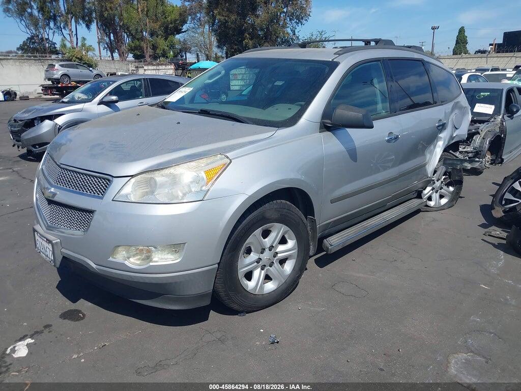 1GNKRFED8CJ178693 2012 CHEVROLET TRAVERSE photo no. 2